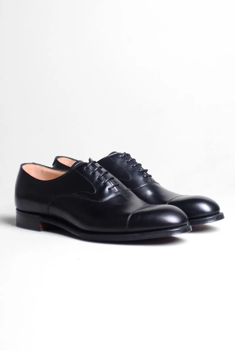 Alfred Capped Oxford in Black Calf Leather