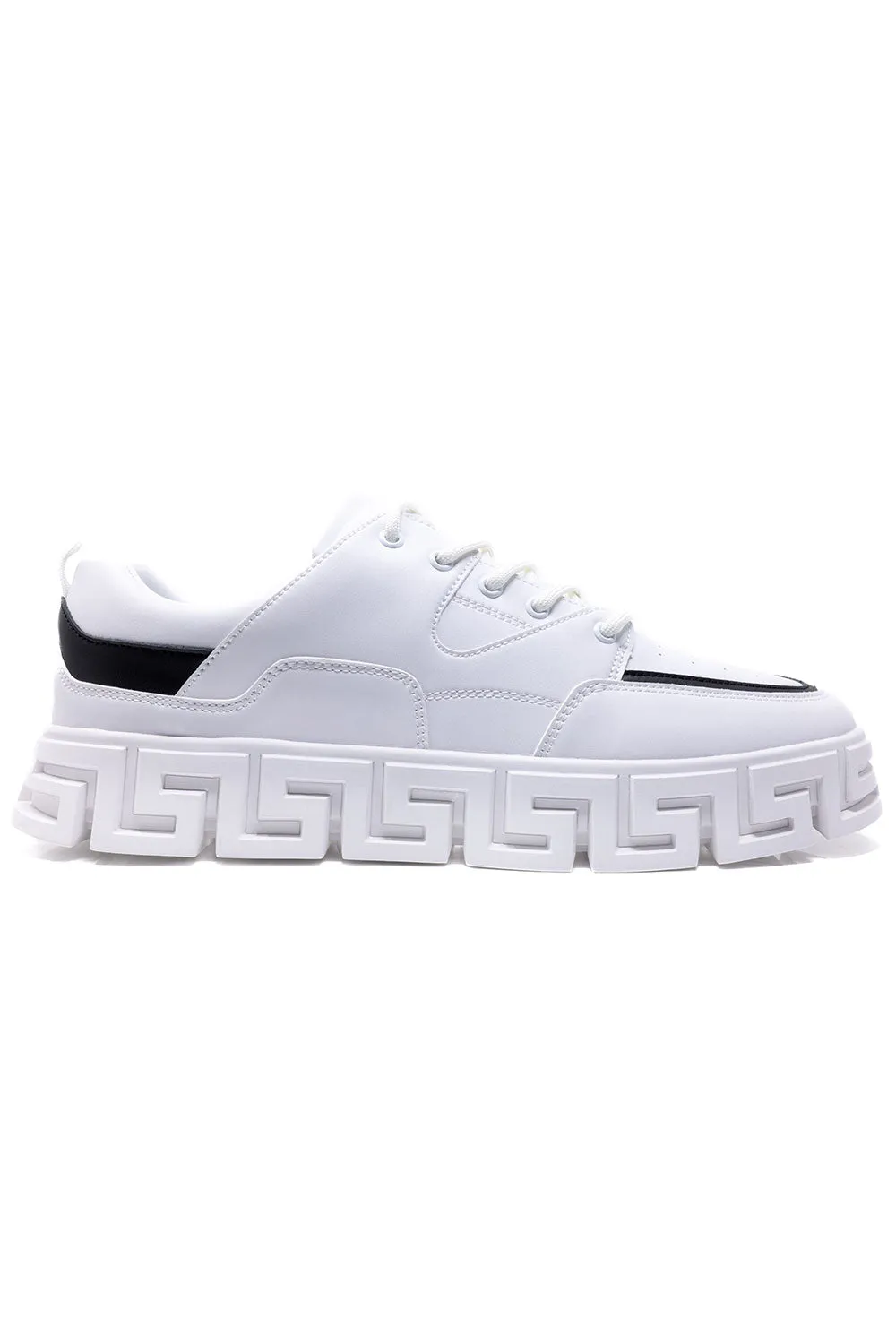 Chic Pair Low Top Sneakers