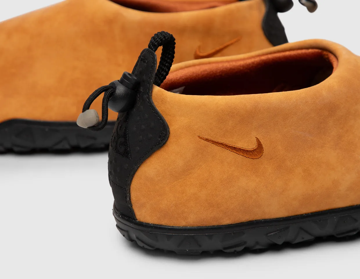 Nike ACG Moc Premium Russet / Team Red - Black