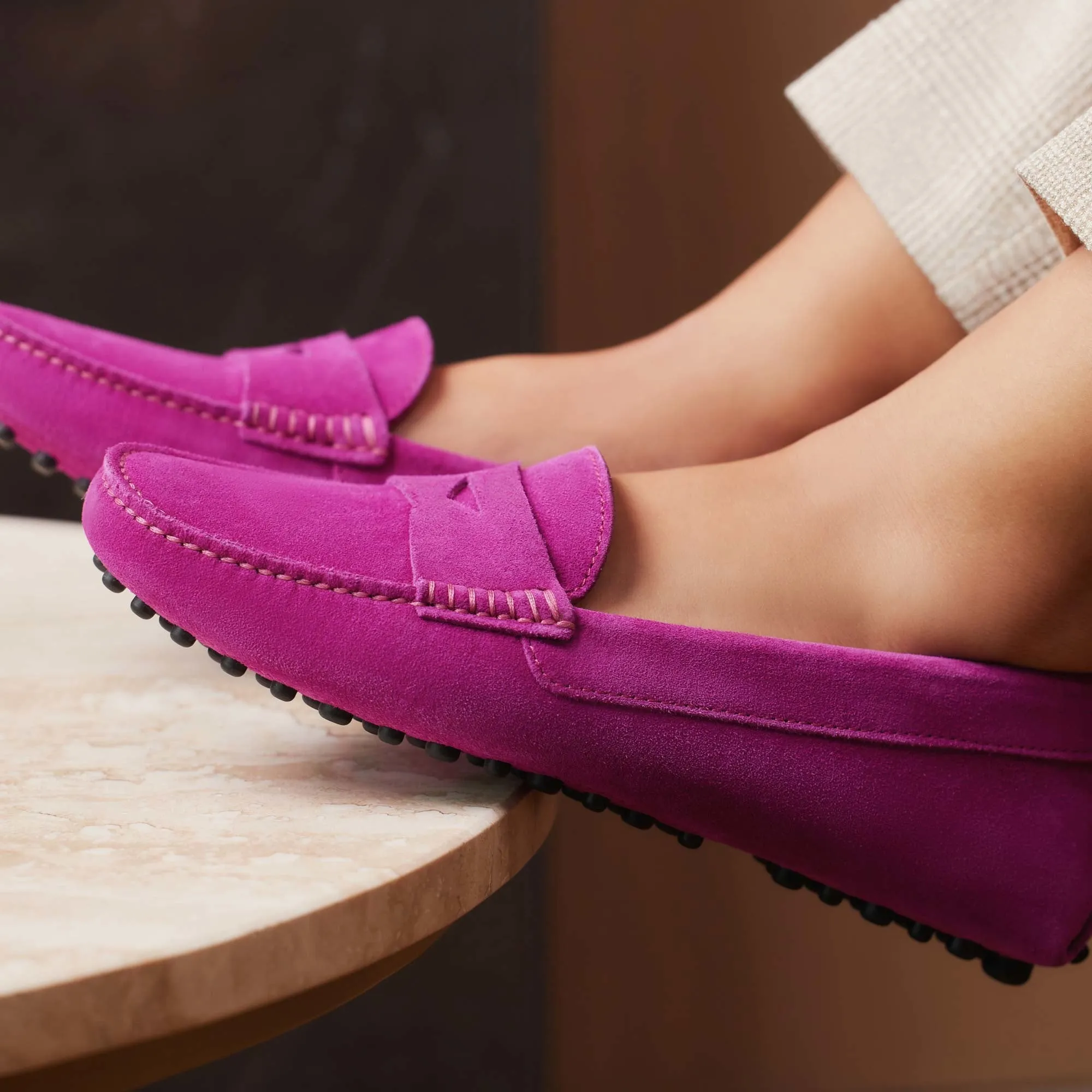 Vendôme Marie fuchsia suede moccasins