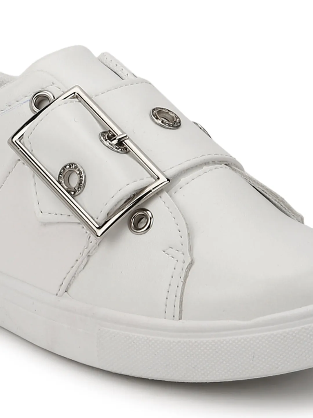 White PU Big Buckle Lace-Up Sneakers