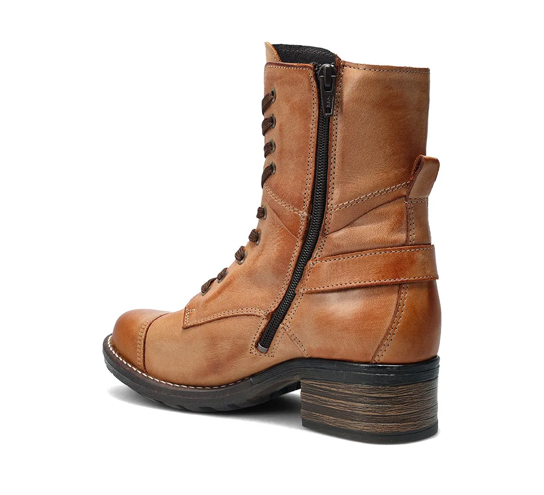 Women's Taos Crave Color: Caramel