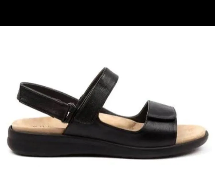 Ziera Benji ~ Tan ~ Black ~ Leather Sandal